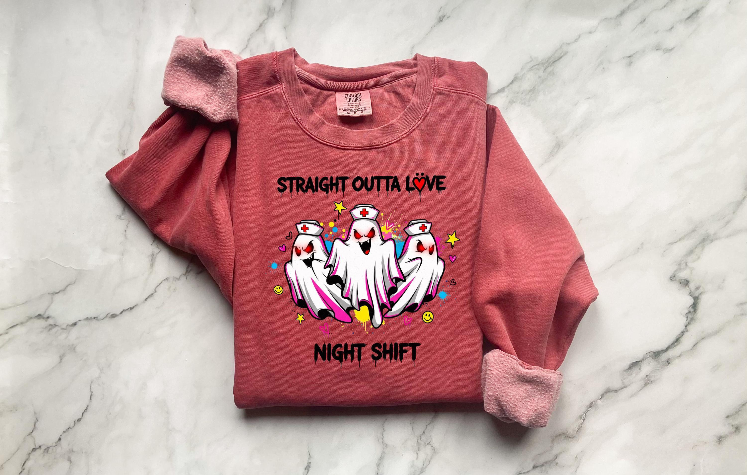 Night Shift Halloween Nurse Sweatshirt, Straight oughta love Spooky RN Fall Top Cozy Autumn Pullover, Cute Retro Gift for Nurse