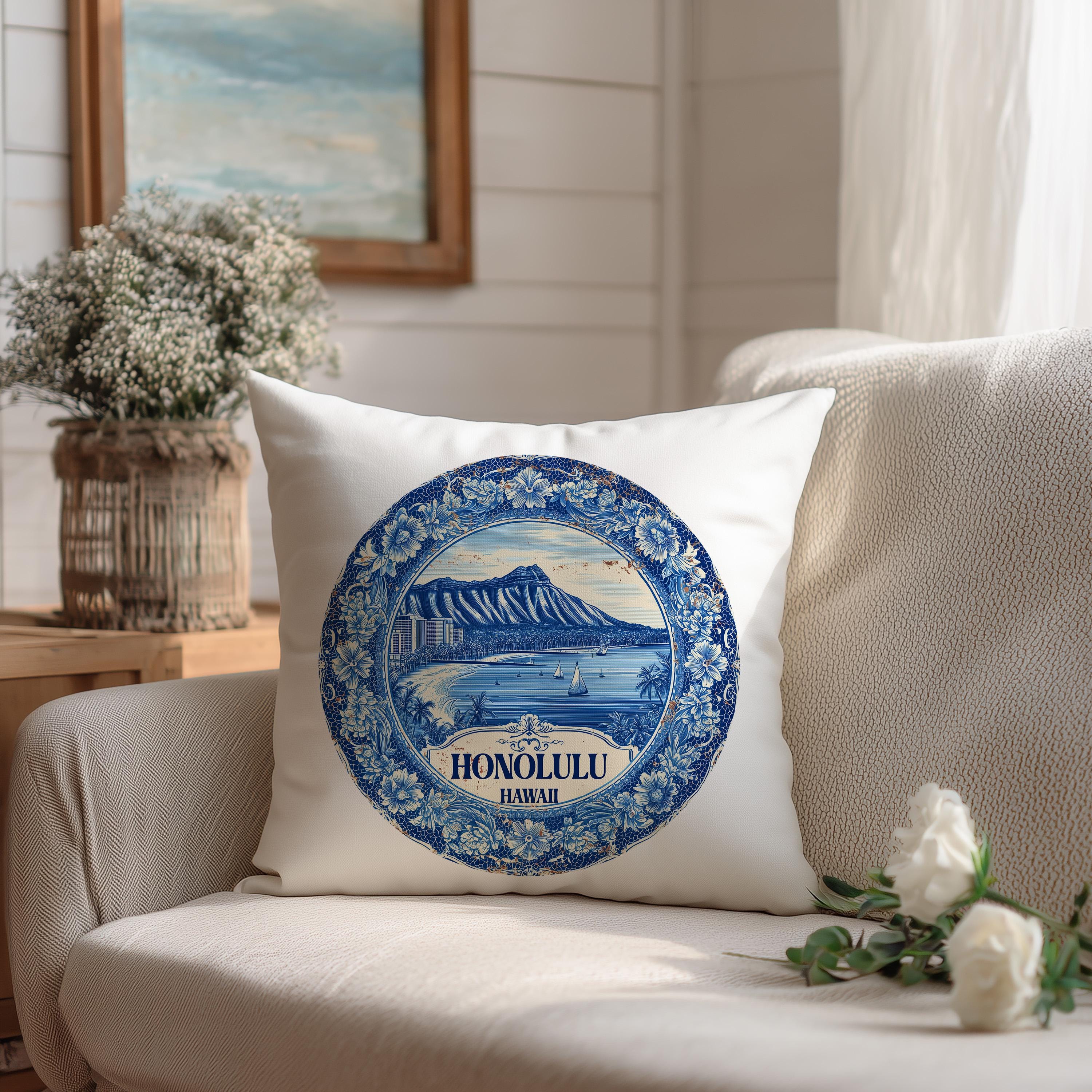 Honolulu Hawaii Pillowcase, Delft Style Decorative Throw Pillow, Vintage Cityscape Retro Home Decor