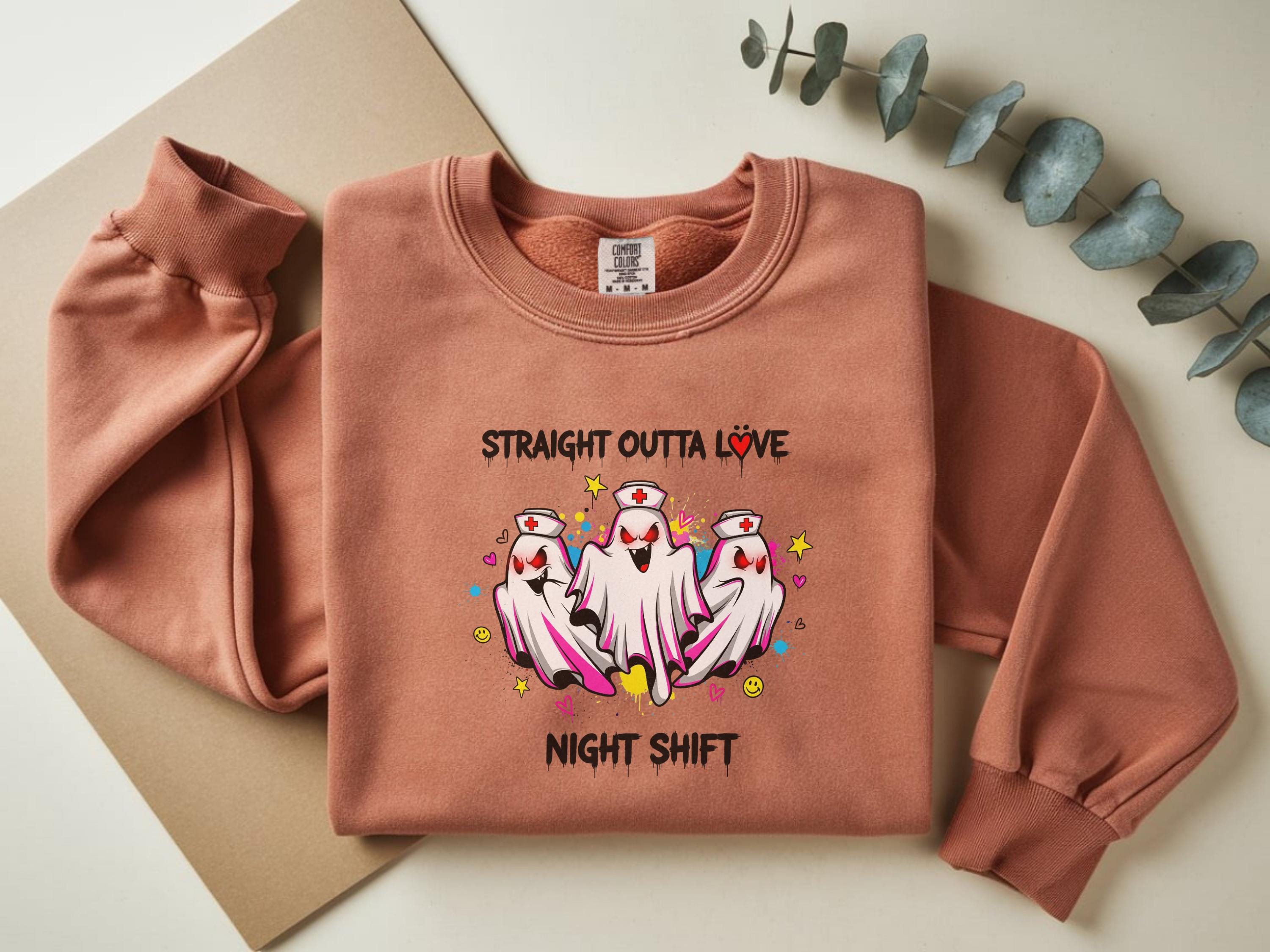 Night Shift Halloween Nurse Sweatshirt, Straight oughta love Spooky RN Fall Top Cozy Autumn Pullover, Cute Retro Gift for Nurse