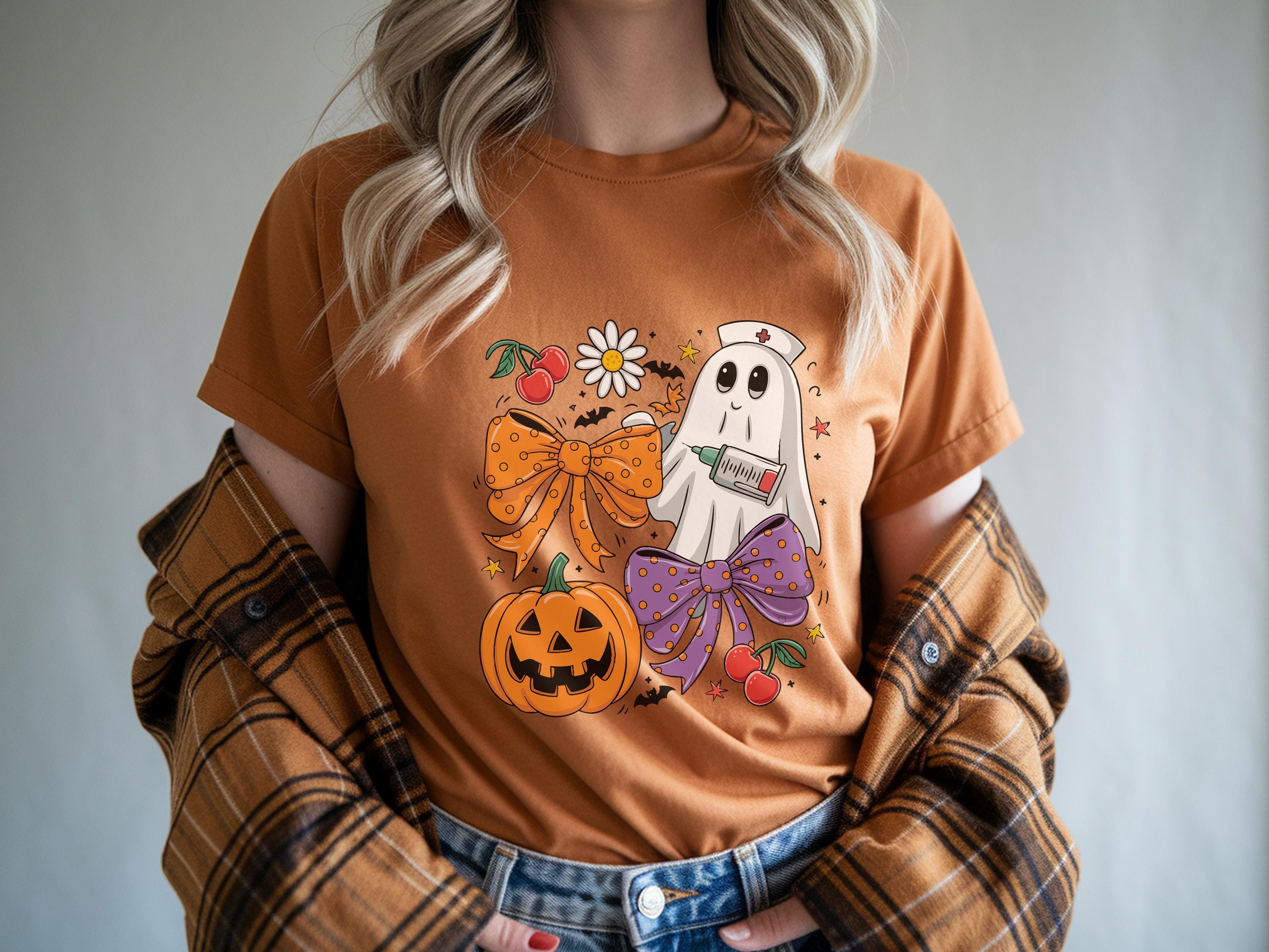 Retro ghost Halloween Nurse Sweatshirt, Pumpkin cute ghost Nurse Shirt, Medical Halloween Shirt, Cute Nurse Gift for nurse,  Spooky hallowen