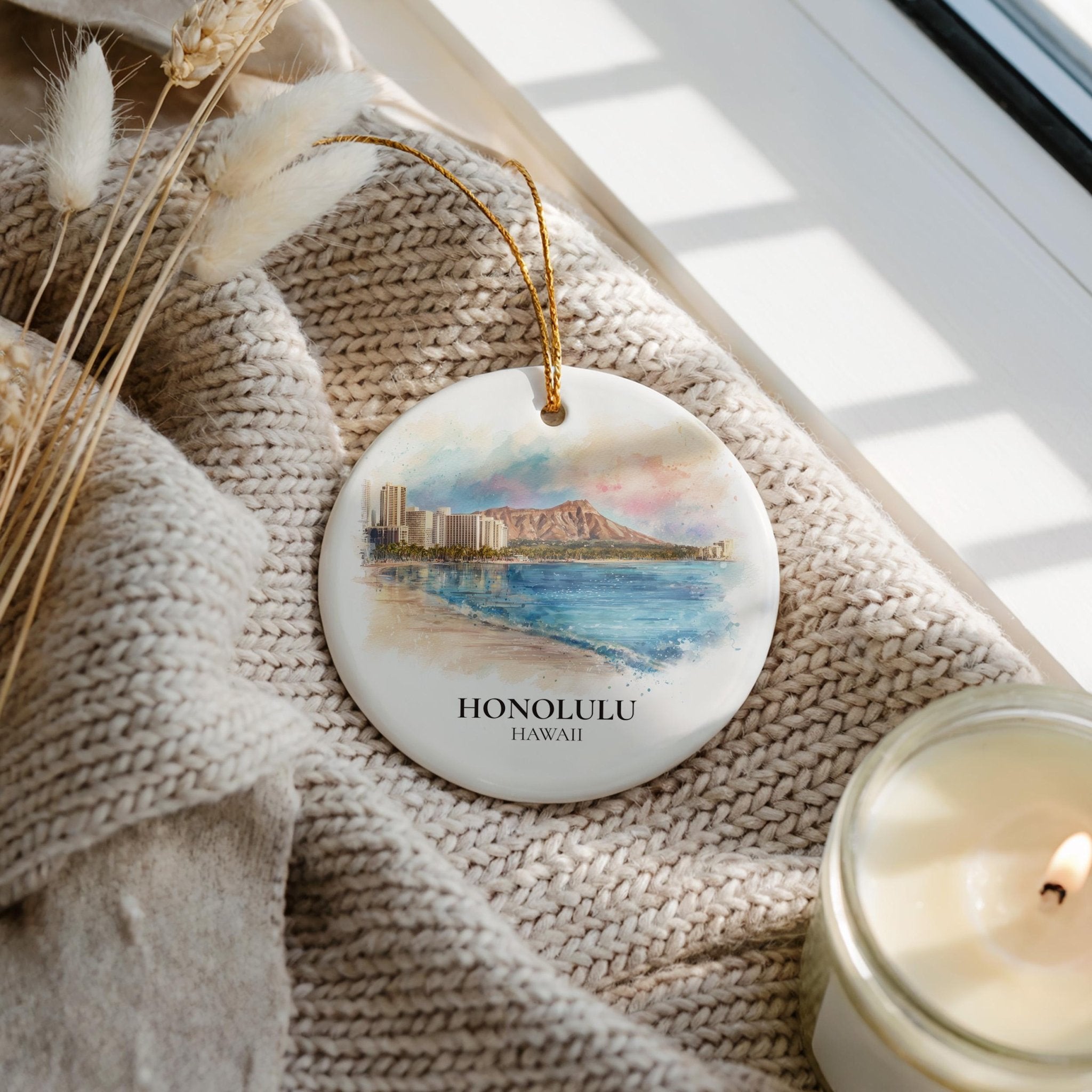 Honolulu Hawaii Personalized Watercolor Ornament, Custom Ceramic Christmas gift, Travel Keepsake - CuteBeePix