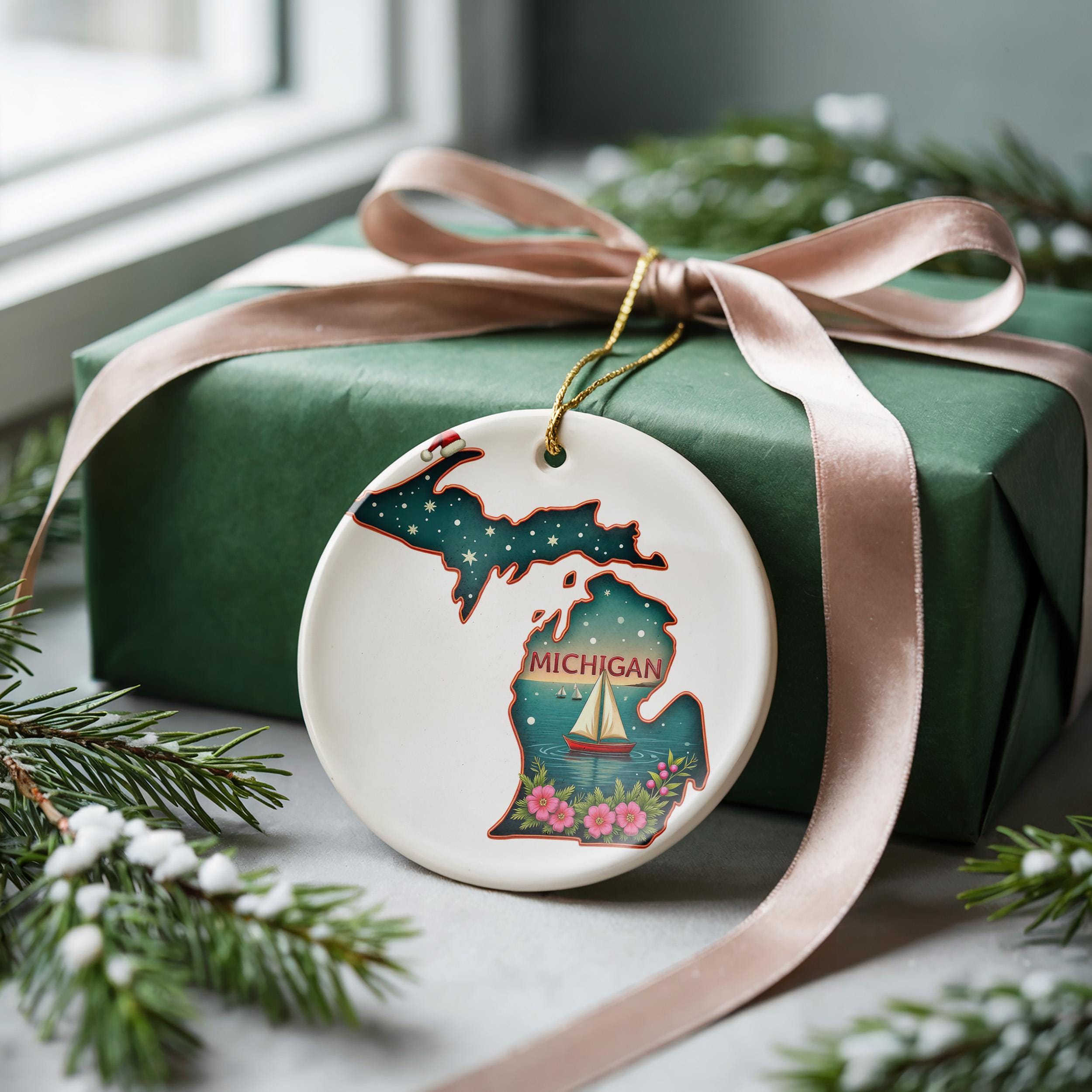 Michigan Ornament, Vintage Personalized Christmas Decor, Custom Holiday Gift Souvenir Travel Keepsake